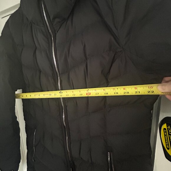 Athleta Responsible Down Jacket - Black - XL - Picture 9 of 9